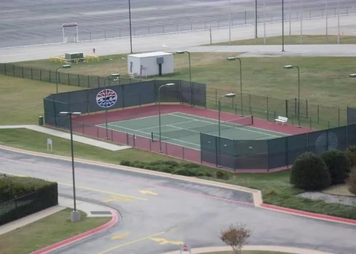 Apartment 3/3 On Texas Motor Speedway *