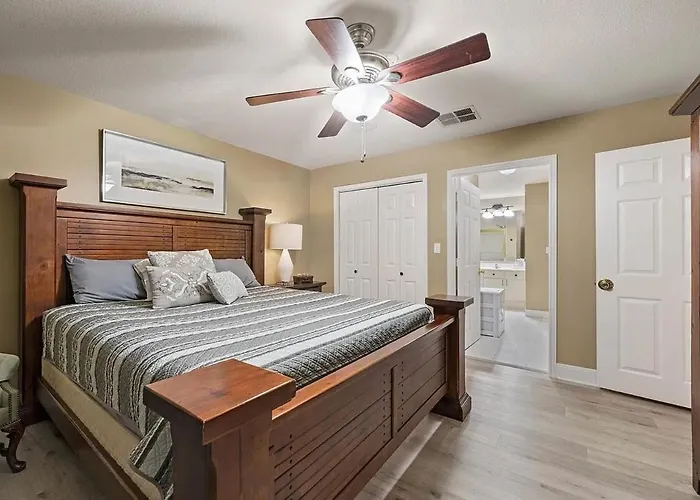 3/3 On Texas Motor Speedway Apartment